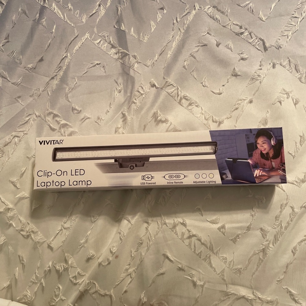 Vivitar clip on LED Laptop lamp